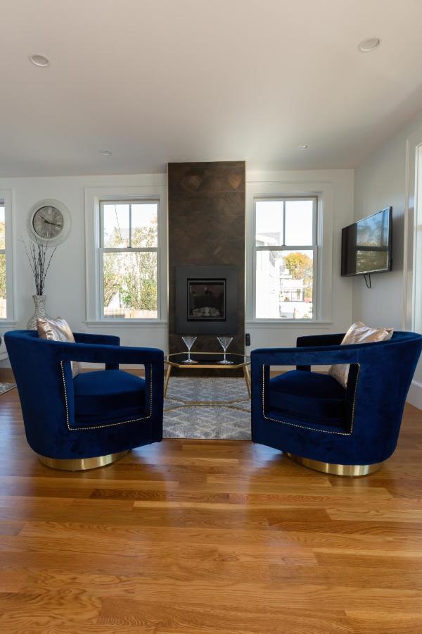 Luxury Oceanfront Bayside Jewel Villa Quincy Exterior photo