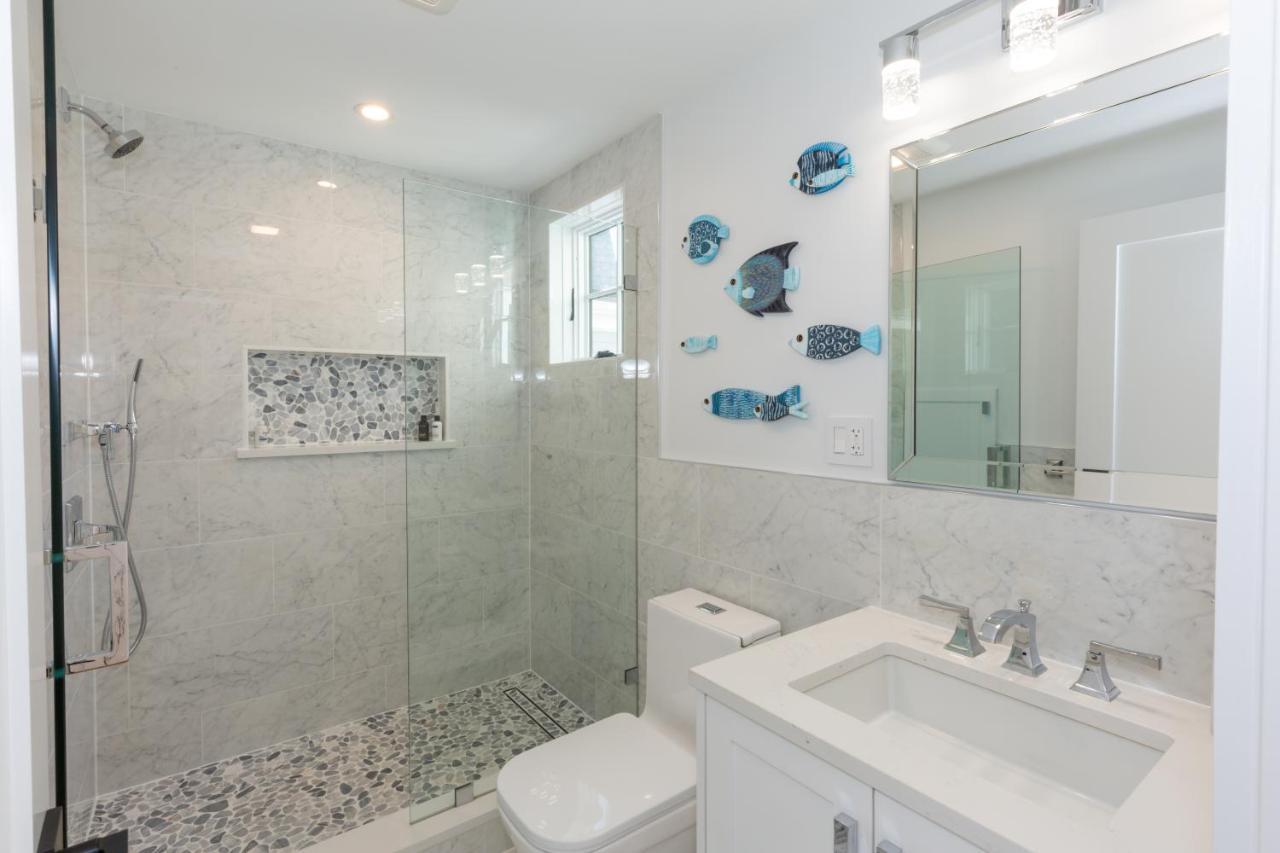 Luxury Oceanfront Bayside Jewel Villa Quincy Exterior photo
