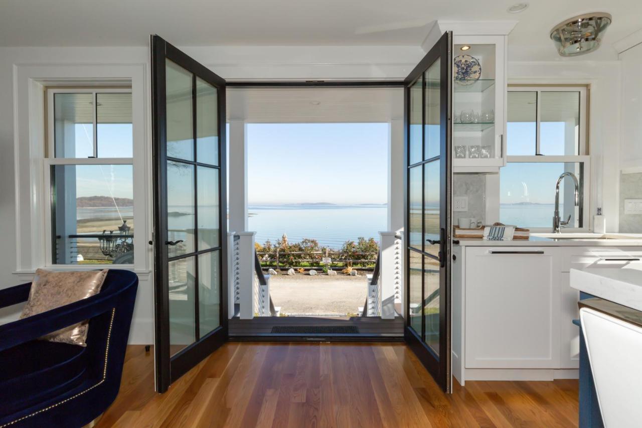 Luxury Oceanfront Bayside Jewel Villa Quincy Exterior photo